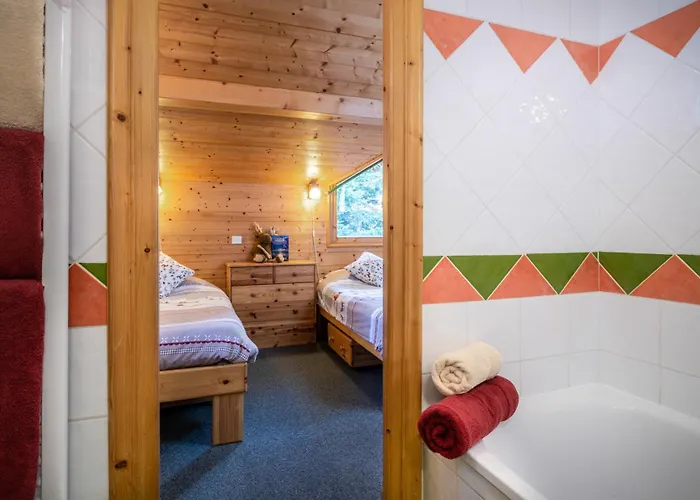 Pandora By Snow Retreat Catered *